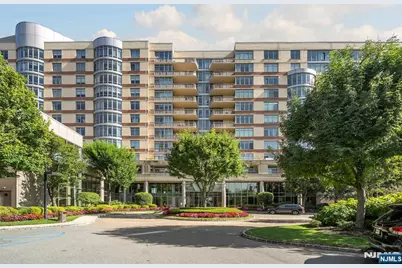 8100 River Road 815 #815, North Bergen, NJ 07047 - Photo 1