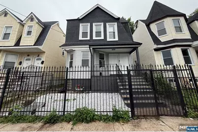 1 9th Avenue 2B #2B, East Orange, NJ 07018 - Photo 1