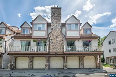 117 Woods Edge Drive, Roxbury Township, NJ 07876 - Photo 1