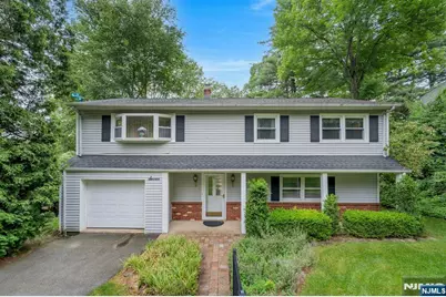 7 Lovell, Wanaque, NJ 07465 - Photo 1