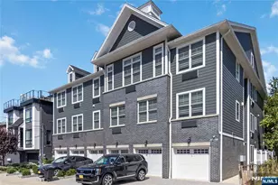 17 Cumbermeade Road 102, Fort Lee, NJ 07024 - Photo 1