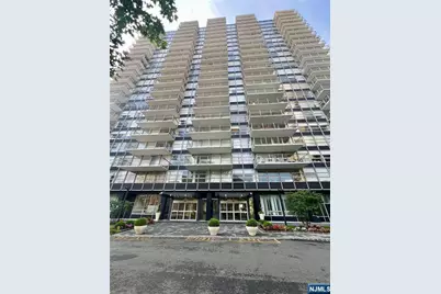 6050 Kennedy Boulevard 12D #12D, West New York, NJ 07093 - Photo 1