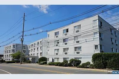 333 Grand Avenue 2I #2I, Palisades Park, NJ 07650 - Photo 1