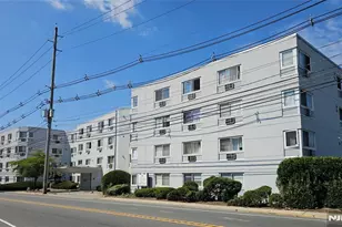 333 Grand Ave 2I, Palisades Park, NJ 07650 - Photo 1