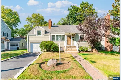 42 Meadow Lane, Bloomfield, NJ 07003 - Photo 1