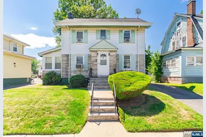 38 Hansbury Avenue, Newark, NJ 07112 - Photo 1