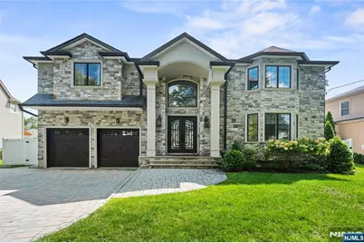 250 Hoppers Lane, Paramus, NJ 07652 - Photo 1