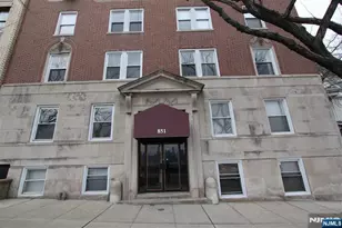 851 Blvd East A1, Weehawken, NJ 07086 - Photo 1