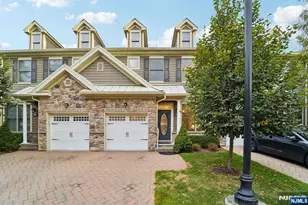 1704 Whitney Ln 1704, Allendale, NJ 07401 - Photo 1