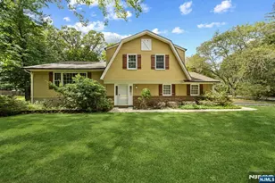 1 Heritage Ct, Woodcliff Lake, NJ 07677 - Photo 1