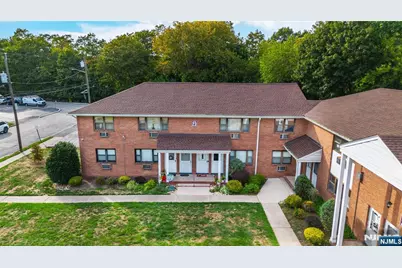 23 Colonial Drive 23B #23B, Little Falls Township, NJ 07424 - Photo 1
