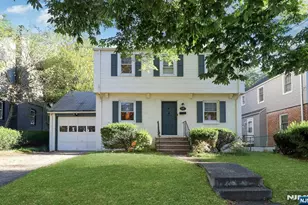 49 Degraw Ave, Teaneck Township, NJ 07666 - Photo 1