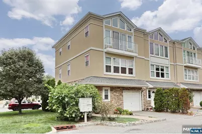 6 Central Avenue 1 #1, Rochelle Park Township, NJ 07662 - Photo 1