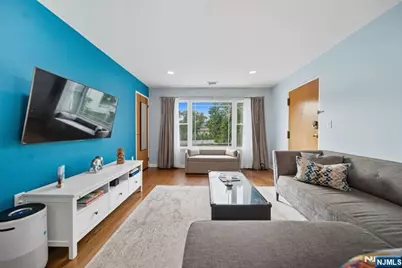 253 Park Avenue 305 #305, Rutherford, NJ 07070 - Photo 1