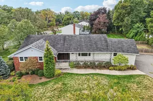 676 Kingsbridge Ln, Ridgewood, NJ 07450 - Photo 1