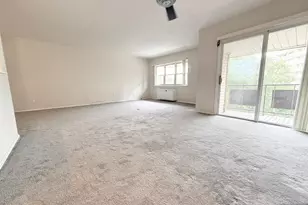 1111 River Road E17, Edgewater, NJ 07020 - Photo 1