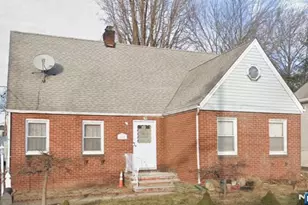 285 Washington St, Teaneck Township, NJ 07666 - Photo 1