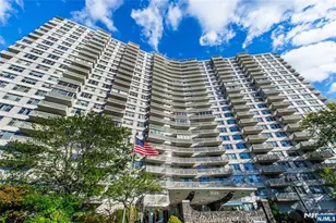 2100 Linwood Ave 20W, Fort Lee, NJ 07024 - Photo 1