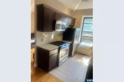6035 Boulevard East C2 #C2, West New York, NJ 07093 - Photo 1