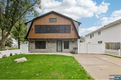 14 Redwood Street, Bergenfield, NJ 07621 - Photo 1