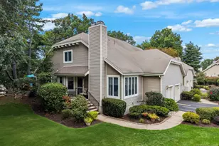 32 Greenup Ct, Wayne, NJ 07470 - Photo 1