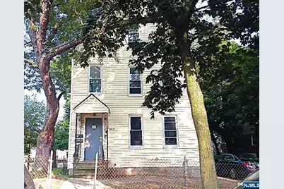 362 Chadwick, Newark, NJ 07112 - Photo 1