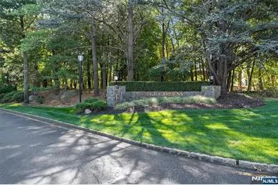 1006 Thoreau Court Bldg 10 #Bldg 10, Mahwah, NJ 07430 - Photo 1