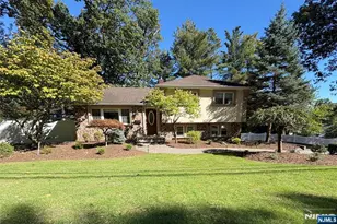 7 Main St, Montvale, NJ 07645 - Photo 1