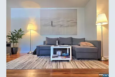 1565 Center Avenue 4E #4E, Fort Lee, NJ 07024 - Photo 1