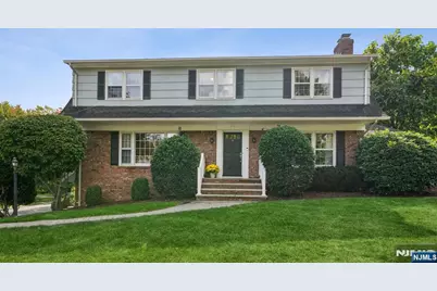 10 Biscayne Drive, Ramsey, NJ 07446 - Photo 1