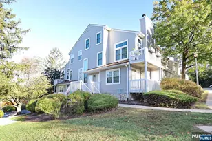 14 Mallard Ct 105, Englewood, NJ 07631 - Photo 1