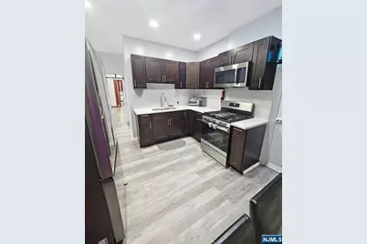 367 Morris Avenue, Newark, NJ 07103 - Photo 1