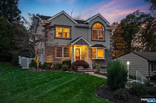 104 Walnut St, Oakland, NJ 07436 - Photo 1