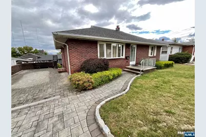 286 Lafayette Avenue, Lyndhurst Township, NJ 07071 - Photo 1