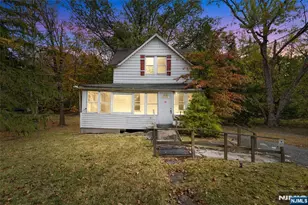 256 Pascack Rd, Woodcliff Lake, NJ 07677 - Photo 1