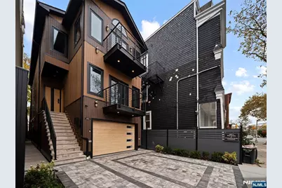 482 Kennedy Boulevard, Bayonne, NJ 07002 - Photo 1