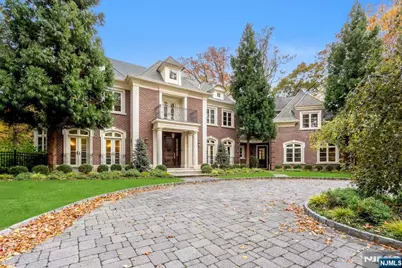 10 Berkery Place, Alpine, NJ 07620 - Photo 1