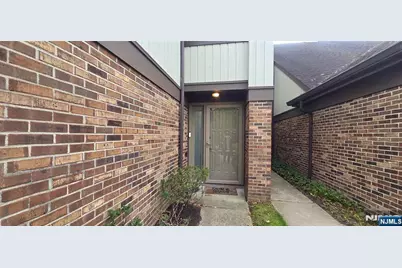 54 Meadowview Court, Leonia, NJ 07605 - Photo 1