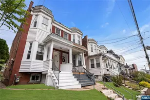 19 Stewart Pl, Elizabeth, NJ 07202 - Photo 1