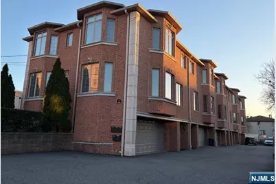 20 W Palisades Boulevard D #D, Palisades Park, NJ 07650 - Photo 1