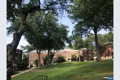 1470 W Terrace Circle 4 #4, Teaneck Township, NJ 07666 - Photo 1