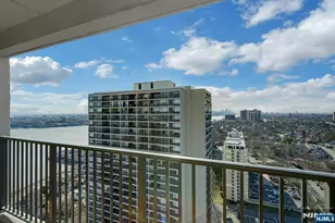 6 Horizon Road 2602, Fort Lee, NJ 07024 - Photo 1
