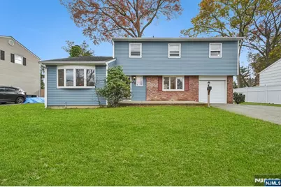 36 Arcadia Road, Pompton Lakes, NJ 07442 - Photo 1