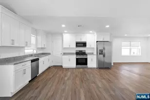 2 Rossi Ct 2, South Hackensack Township, NJ 07606 - Photo 8