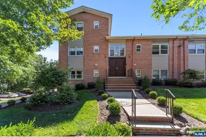 29 Upper Mountain Avenue C2901 #C2901, Montclair, NJ 07042 - Photo 1