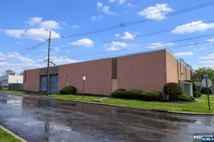 1 McDermott Pl, Bergenfield, NJ 07621 - Photo 1