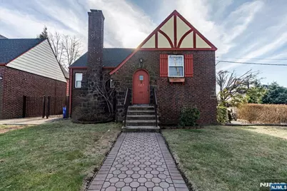 820 Elizabeth, Ridgefield, NJ 07657 - Photo 1