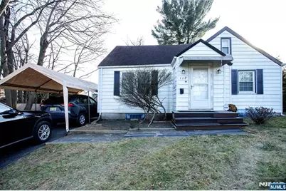 117 Monroe Avenue, River Edge, NJ 07661 - Photo 1