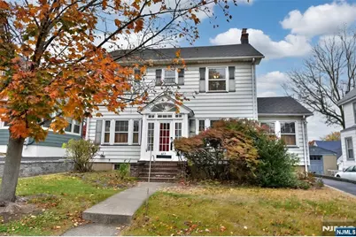417 Franklin Avenue, Hasbrouck Heights, NJ 07604 - Photo 1