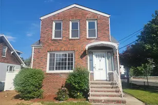 752 Ridge Rd, Lyndhurst Township, NJ 07071 - Photo 1